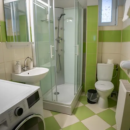 Barrique 16 - Breakfast Delivered & Minibar -old Town Apartment *
